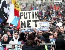 Ciudadanos han expresado su rechazo a la ley. En la imagen, una manifestación cuando se discutía la iniciativa en marzo pasado. EFE/ARCHIVO