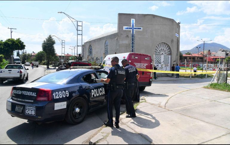 Elementos de la Guardia Nacional y de la Policía Federal resguardan el lugar donde fue atacado a tiros el edil Francisco Tenorio. SUN/ARCHIVO