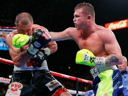 Saúl Álvarez, que subió de peso mediano a semipesado para esta pelea, ahora tiene campeonatos en cuatro divisiones distintas. AP/J. Locher