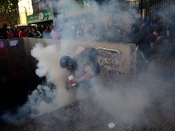 El Instituto Nacional de Derechos Humanos de Chile ha detectado mil 574 heridos en hospitales en los 16 días de protestas y cuatro mil 316 personas detenidas. AFP/M. Bernetti