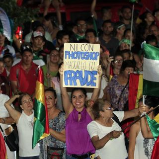 Oposición boliviana da 48 horas de plazo a Morales para renunciar