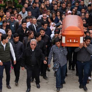 Dan el último adiós al alcalde de Valle de Chalco