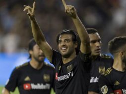 En su segunda temporada en la MLS, Vela firmó 34 goles para eclipsar el récord previo de 31 que el venezolano Josef Martínez fijó el año pasado. TWITTER / @futbolMLS