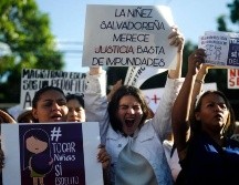 El rechazo al fallo judicial ha popularizado hashtags como #TocarNiñasSíEsDelito. GETTY IMAGES