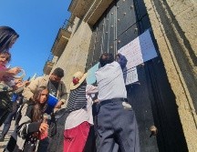 Al respecto, los manifestantes solicitaron la revocación del mandato del gobernador, pues consideraron que no tiene la capacidad para sobrellevar las problemáticas del Estado. EL INFORMADOR/ R. Bobadilla
