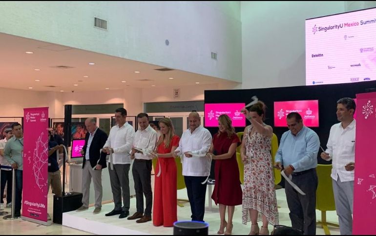 Inauguración del evento que se realiza en Puerto Vallarta. TWITTER / @LGustavoPadilla
