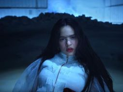 Rosalía rapea en una nueva canción, la cruda y agresiva "A palé"