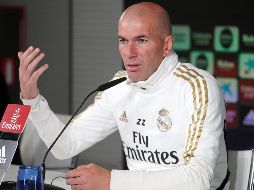 ''Van a ir con la selección. Tienen cinco o seis días y a ver si están preparados para jugar'', dijo Zidane. EFE / C. Moya