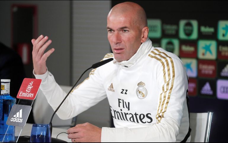 ''Van a ir con la selección. Tienen cinco o seis días y a ver si están preparados para jugar'', dijo Zidane. EFE / C. Moya