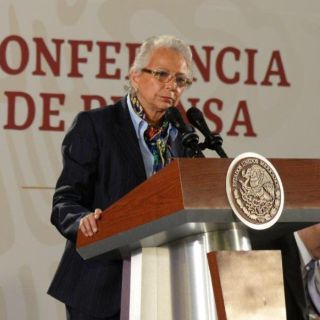 Aceptan normalistas diálogo y retiran bloqueos de vías en Michoacán