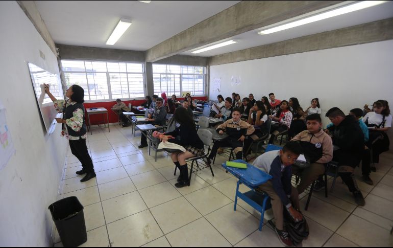 También se sigue haciendo la sustitución de aulas provisionales, que ya suman 300 en el Estado. EL INFORMADOR / ARCHIVO