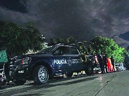 Militares resguardan la zona donde fallecieron los elementos. EFE