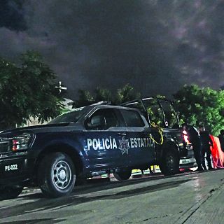 Rinden homenaje a policías ultimados en Oaxaca