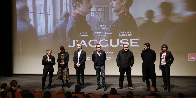 Polanski rechaza acusaciones de violaci&oacute;n en Francia y estudia acciones legales