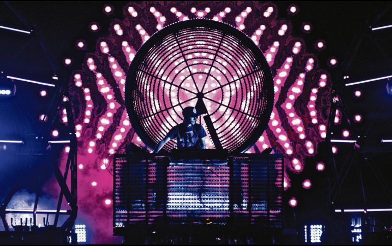 El DJ canadiense, Deadmau5, participará en el festival. AP