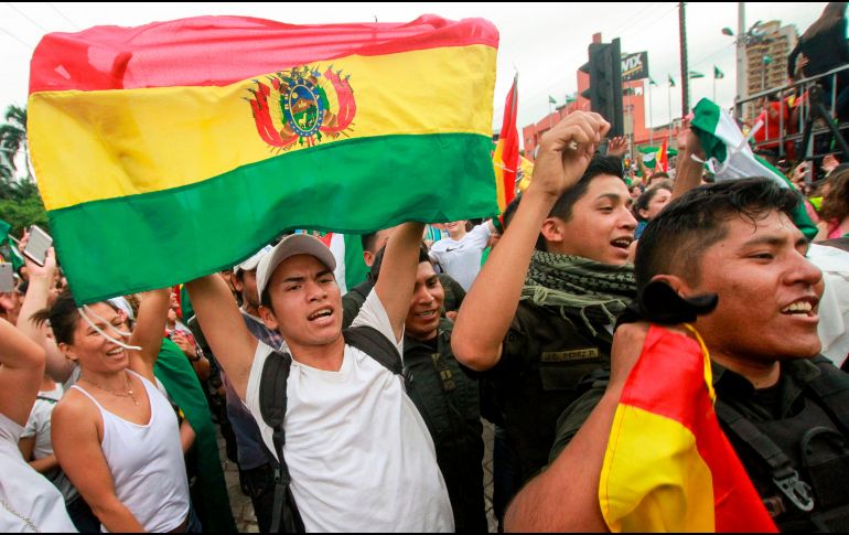Bolivia entró el lunes en un vacío de poder e incertidumbre política tras la renuncia de Evo Morales. AFP / D. Walker