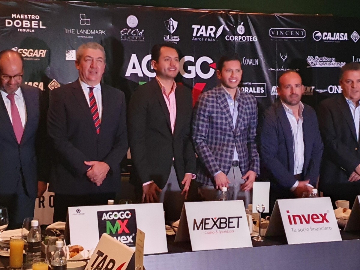  Presentan torneo de golf ''Agogo MX'' en Guadalajara