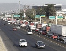 Salvador Hernández Navarro, presidente de la UCMA, manifiesta ante los legisladores su inconformidad por las restricciones al transporte de carga. EL INFORMADOR / ARCHIVO