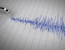 El epicentro se situó a unos 38 kilómetros al sureste de Puerto El Triunfo, en el departamento de Usulután, a una profundidad de 71.4 kilómetros. ESPECIAL