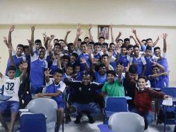 Los Rojinegros recibieron una constancia por 400 horas de servicio comunitario en Villa de los Niños. TWITTER / @atlasfc