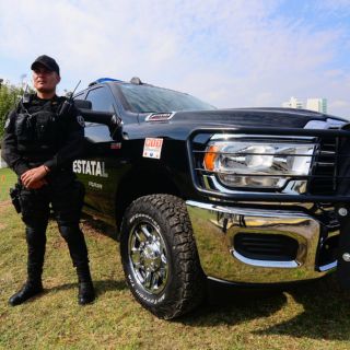 Entregan 135 patrullas a Secretaría de Seguridad; apoyarán en el Buen Fin