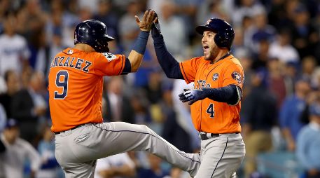 Los Astros indicaron en un comunicado que el equipo ''inició una investigación en cooperación con las Grandes ligas'' y declinaron hablar sobre el tema. AFP / ARCHIVO