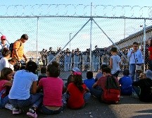 La propuesta legislativa busca desalentar a los inmigrantes que no califican para el asilo de solicitar ese status. EFE/ARCHIVO
