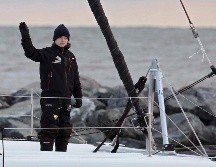 Greta Thunberg se despide desde Hampton, en el estado de Virginia. El trayecto podría tomar entre dos y cuatro semanas. AP/The Virginian-Pilot/R. Ostermaier