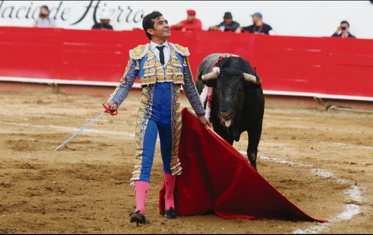 El torero de Aguascalientes se ha convertido en uno de los preferidos del público tapatío debido a sus numerosas actuaciones en el ruedo de la capital jalisciense. EL INFORMADOR / G. Gallo
