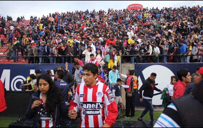 La violencia desatada en el estadio Alfonso Lastras, durante el partido entre el Atlético de San Luis y el Querétaro, tiene preocupada a la directiva del conjunto colchonero. IMAGO7
