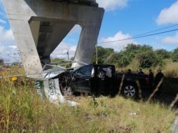 El sujeto terminó su marcha en la bifurcación de la carretera de Tequila y Ameca al estrellarse en una estructura del entronque en ese punto. ESPECIAL