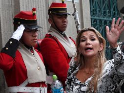 Manifestantes exigen la renuncia de la presidenta interina Jeanine Áñez, en jornadas violentas que han dejado varios muertos y heridos. AP/J. Karita