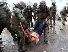 Además de la atención a heridos, se debe priorizar el manejo de la basura que se genera en las protestas y tratar a personas con algún problema de salud mental. AP/E. Félix