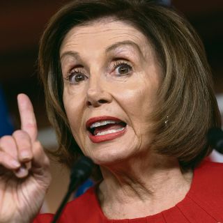 Pelosi acusa a Trump de “soborno” por el caso ucraniano 