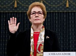 Marie Yovanovitch declara ante la Comisión de Inteligencia de la Cámara baja en el Capitolio, en Washington, DC. EFE/A. Harrer