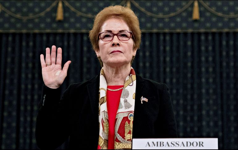 Marie Yovanovitch declara ante la Comisión de Inteligencia de la Cámara baja en el Capitolio, en Washington, DC. EFE/A. Harrer