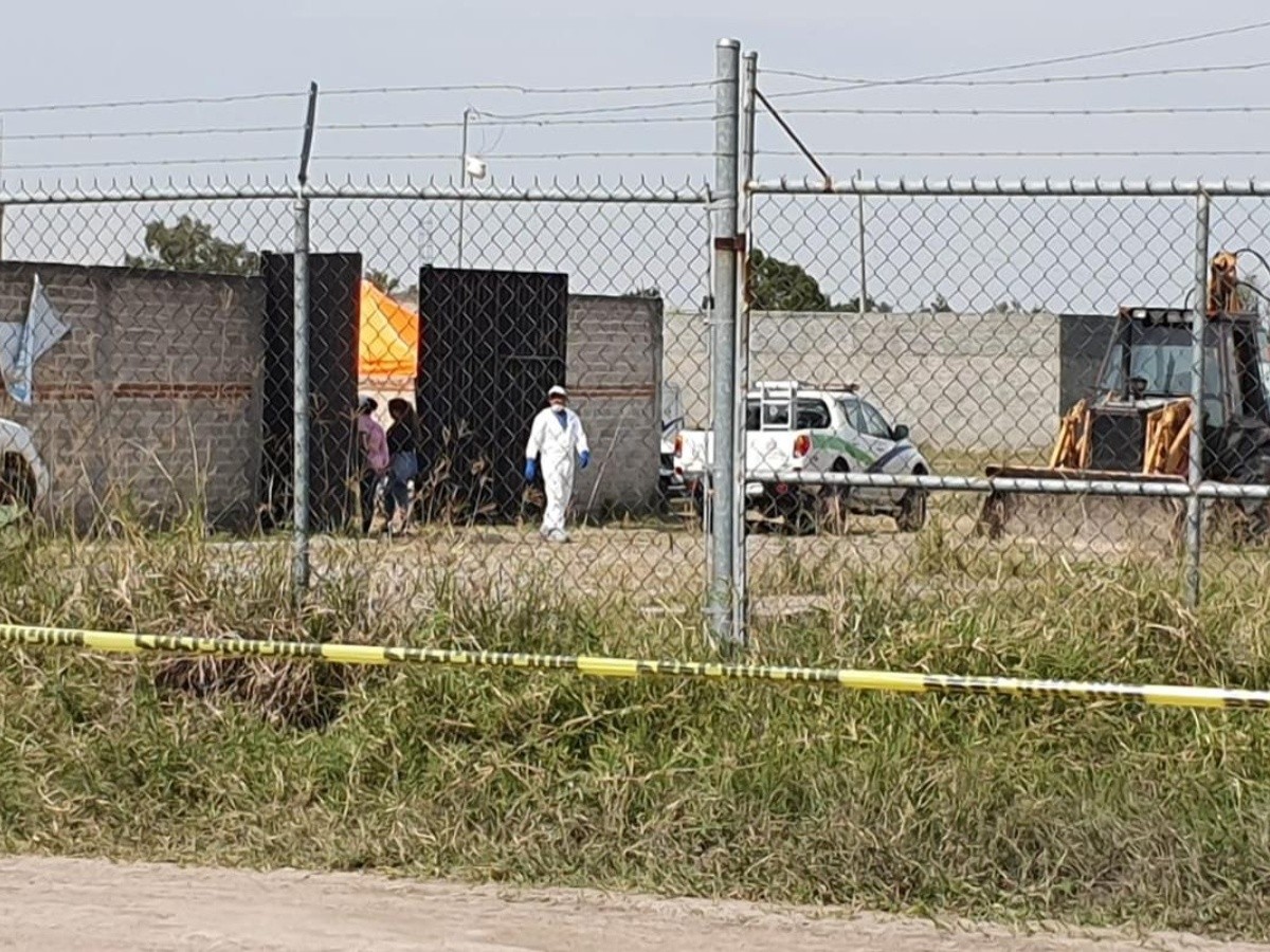  Suman ya 22 cuerpos de fosas en finca en El Zapote
