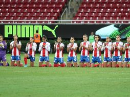 Con minuto de aplausos Chivas femenil rinde homenaje a Vergara