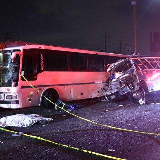 Reportan 11 muertos tras choque en la autopista México-Pachuca