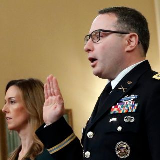 Testigo ve inapropiado el comportamiento de Trump sobre Ucrania