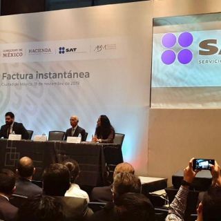 ¿Pagas con tarjeta? En 2020 podrás recibir factura al instante