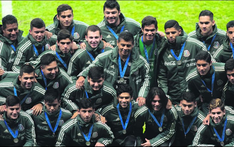 El equipo juvenil mexicano fue ovacionado por todos los presentes en el Estadio Nemesio Díez. IMAGO7