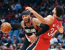 Carmelo Anthony ya defiende los colores de Portland. AP