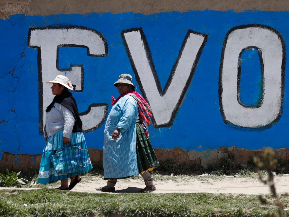  Evo Morales denuncia conspiración internacional en su contra