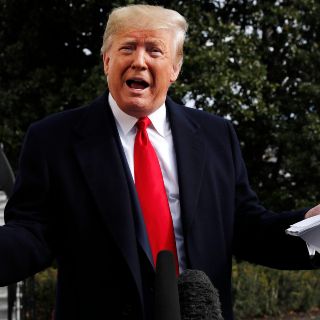 Trump se distancia de embajador y dice que no exigió "nada" a Ucrania