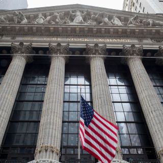 Wall Street abre con mínimas pérdidas