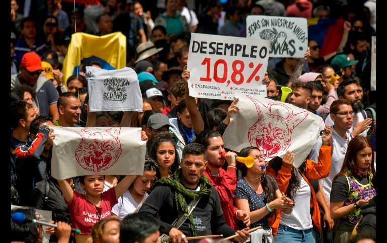 Con gritos y carteles se expresó el rechazo al gobierno AFP/R. Arboleda