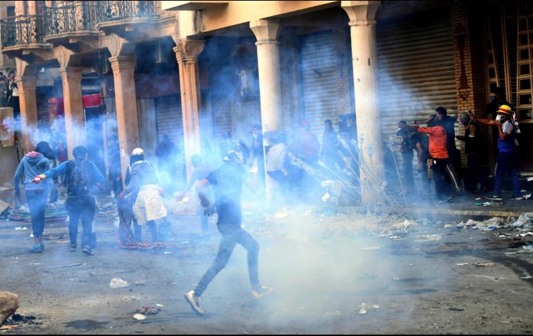 La lucha se ha centrado en la calle Rasheed y comenzó el jueves; desde entonces, las protestas se han recrudecido. EFE/M. Lateef