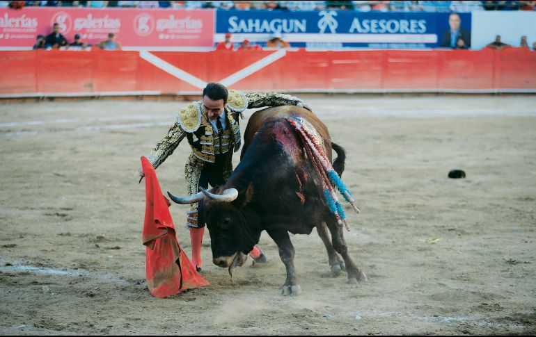 En marzo pasado, Enrique Ponce pisó el ruedo del coso tapatío. EL INFORMADOR / F. Atilano