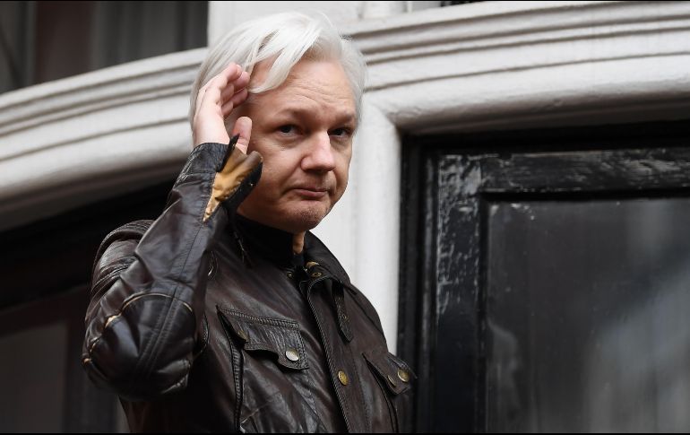 Los médicos aseguran que si Assange no recibe atención especializada, 